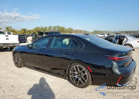 2024 BMW I7 xDrive60 z USA, uszkodzony, nr VIN WBY53EJ04RCP86968